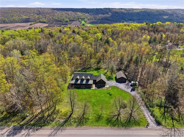 23 Cherrywood Ridge, Holland, NY 14080