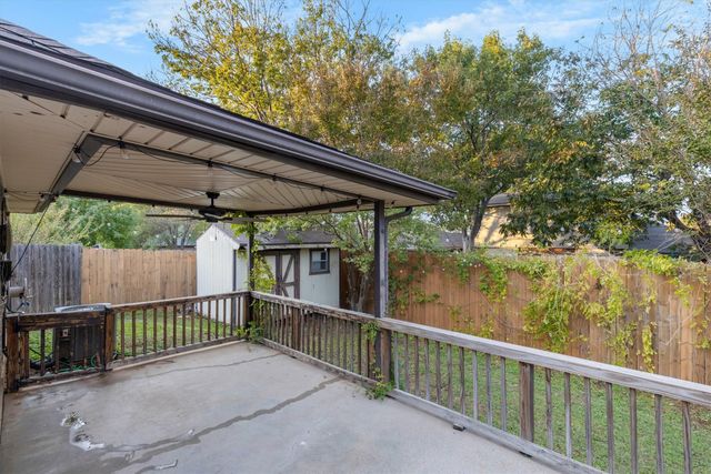 8729 Sabinas Trail, Fort Worth, TX 76118