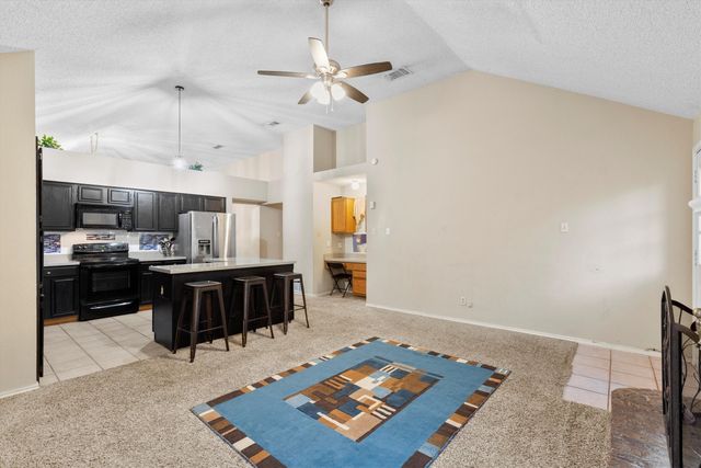 8729 Sabinas Trail, Fort Worth, TX 76118