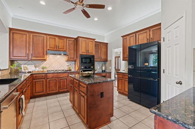 2605 Shire Ridge DR, Austin, TX 78732