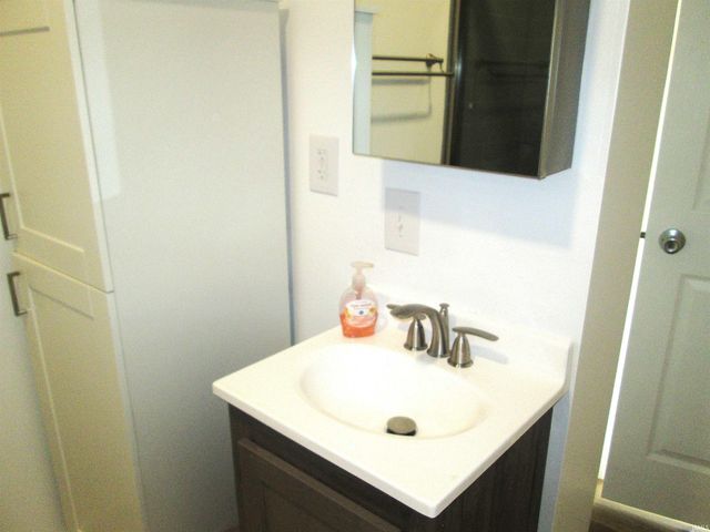 712 Hubbard Street, Mishawaka, IN 46544