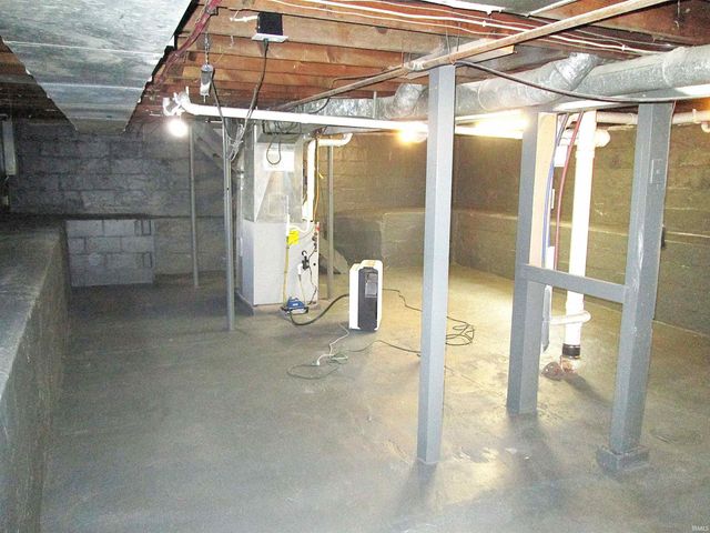 712 Hubbard Street, Mishawaka, IN 46544