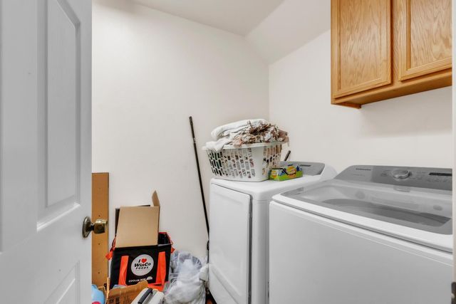 220 Cicero Cir, Elk Grove, CA 95758