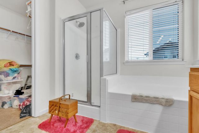 220 Cicero Cir, Elk Grove, CA 95758