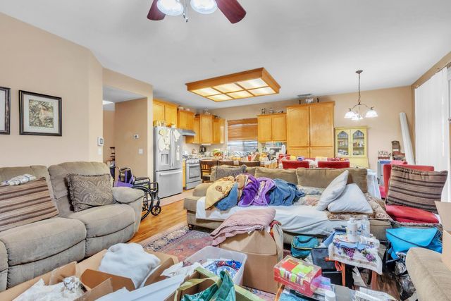 220 Cicero Cir, Elk Grove, CA 95758