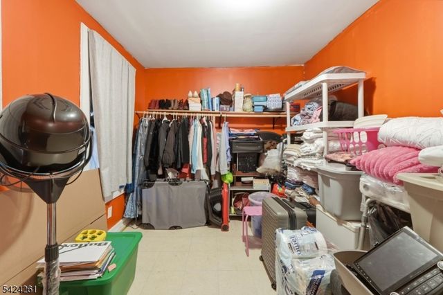 451 E 31St St, Paterson City, NJ 07504