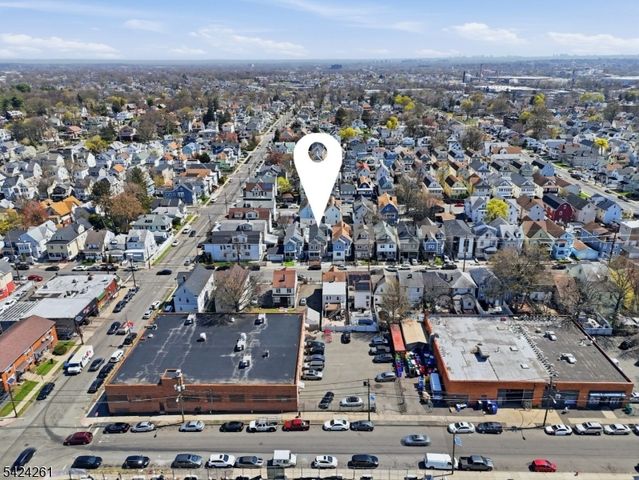 451 E 31St St, Paterson City, NJ 07504