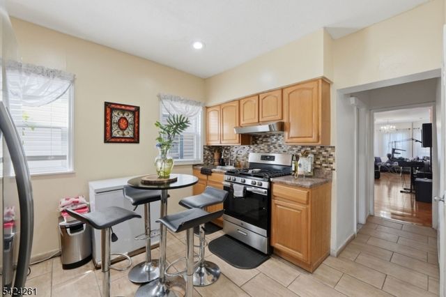 451 E 31St St, Paterson City, NJ 07504