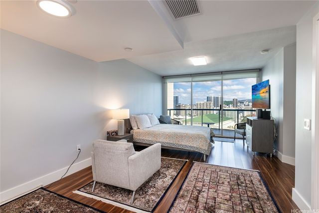 1837 Kalakaua Avenue 2206, Honolulu, HI 96815