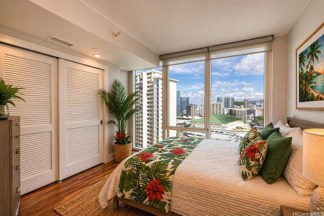 1837 Kalakaua Avenue 2206, Honolulu, HI 96815