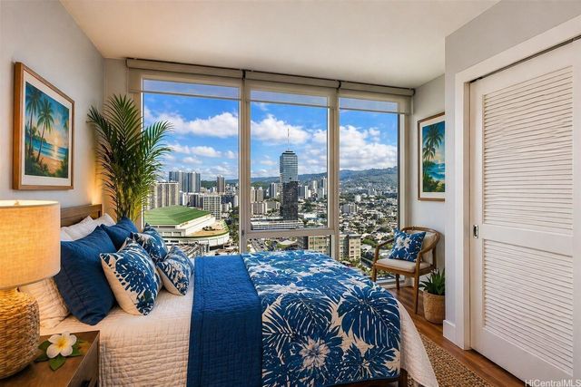 1837 Kalakaua Avenue 2206, Honolulu, HI 96815