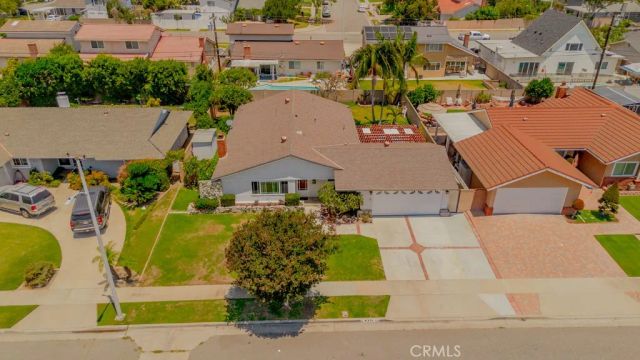9331 La Cortinilla Avenue, Fountain Valley, CA 92708