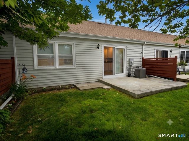 63 Jackson Drive 63, Milford, CT 06460