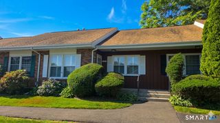 63 Jackson Drive 63, Milford, CT 06460