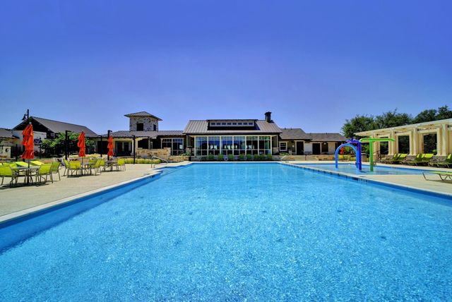 512 Monrovia CT, Liberty Hill, TX 78642