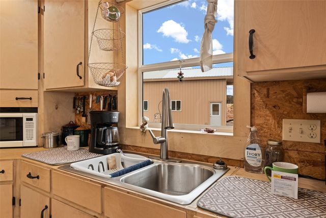 75 Verdi Street, Abiquiu, NM 87510