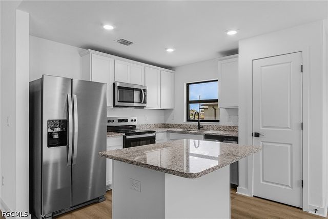 2809 NW 27th AVE, Cape Coral, FL 33993