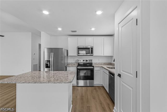 2809 NW 27th AVE, Cape Coral, FL 33993