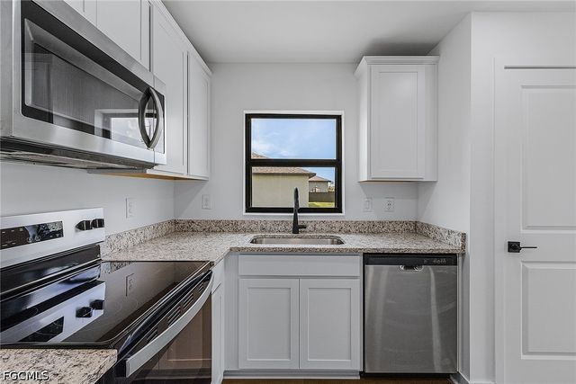 2809 NW 27th AVE, Cape Coral, FL 33993