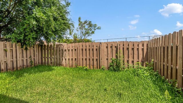 2026 SW 81st Way, Davie, FL 33324