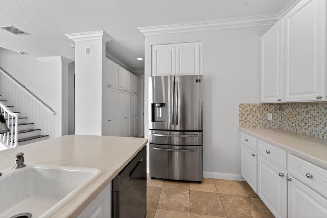 2625 E Community Drive, Jupiter, FL 33458