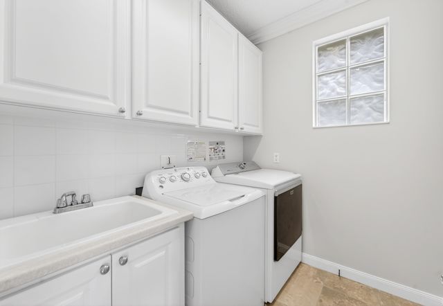 2625 E Community Drive, Jupiter, FL 33458