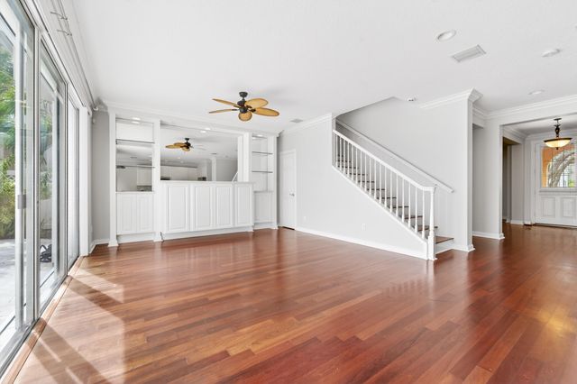 2625 E Community Drive, Jupiter, FL 33458