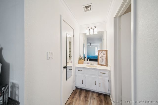 2412 S Maywood Drive, Claremore, OK 74017