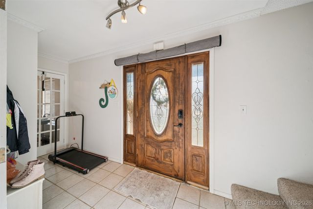 2412 S Maywood Drive, Claremore, OK 74017