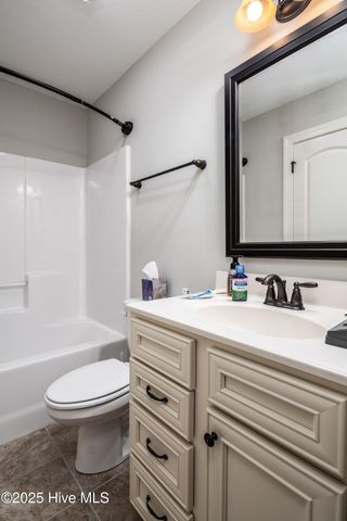 1616 Cambria Drive B, Greenville, NC 27834