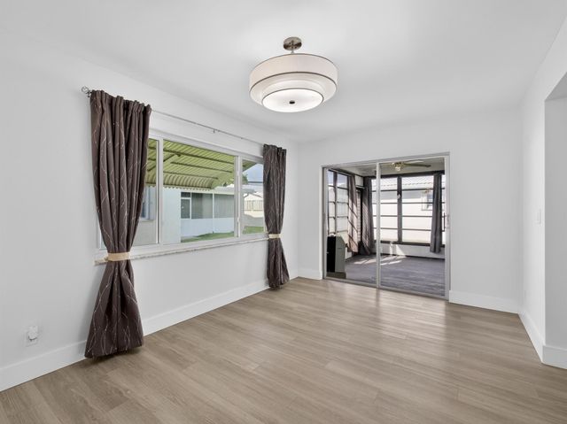 2003 SW 17th Street, Boynton Beach, FL 33426