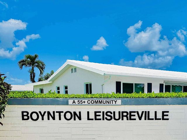 2003 SW 17th Street, Boynton Beach, FL 33426