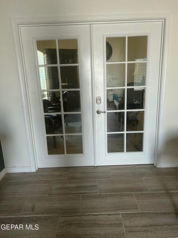 2233 Mike Price Drive, El Paso, TX 79938