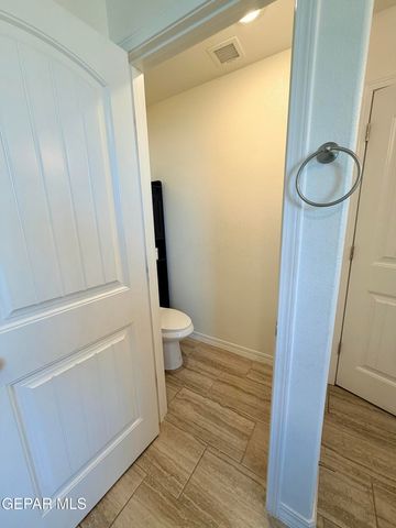2233 Mike Price Drive, El Paso, TX 79938