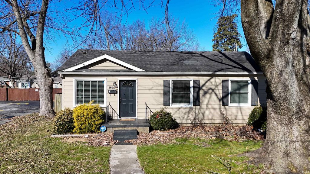 1620 E Blackford Avenue, Evansville, IN 47714