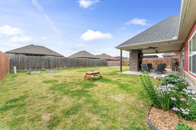 980 Silver Maple Street, Centerton, AR 72719