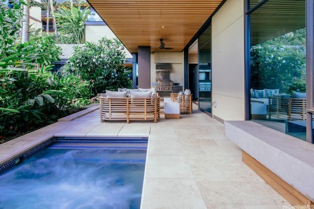 1388 Ala Moana Boulevard 3303, Honolulu, HI 96814