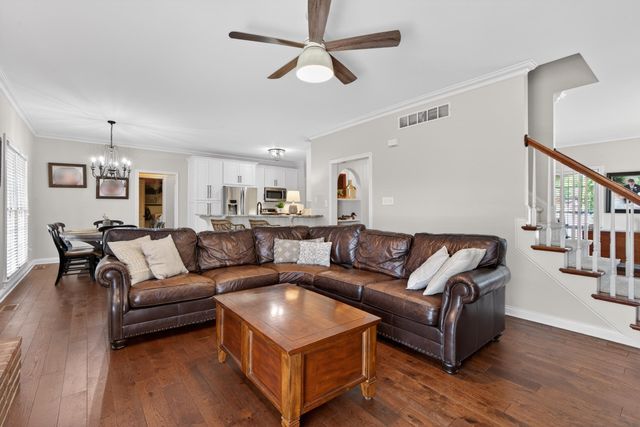 137 Deer Crossing, Nicholasville, KY 40356