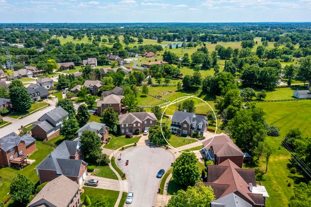 137 Deer Crossing, Nicholasville, KY 40356