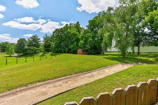 137 Deer Crossing, Nicholasville, KY 40356