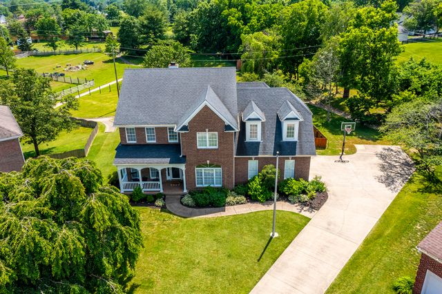 137 Deer Crossing, Nicholasville, KY 40356