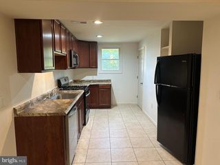 1372 WARRENTON RD #B, Fredericksburg, VA 22406