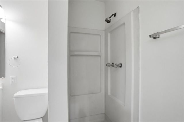 799 Kings Grant Drive NW, Atlanta, GA 30318
