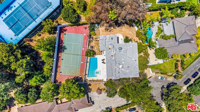 15656 Crownridge Place, Sherman Oaks, CA 91403
