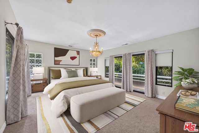 15656 Crownridge Place, Sherman Oaks, CA 91403