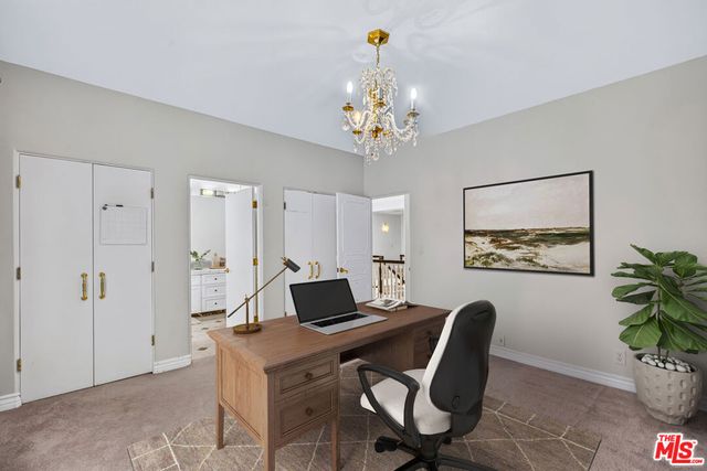 15656 Crownridge Place, Sherman Oaks, CA 91403