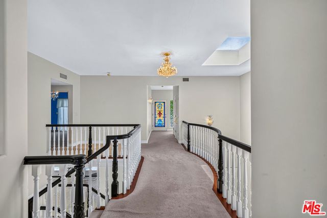 15656 Crownridge Place, Sherman Oaks, CA 91403