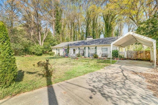 4184 Indian Forest, Stone Mountain, GA 30083