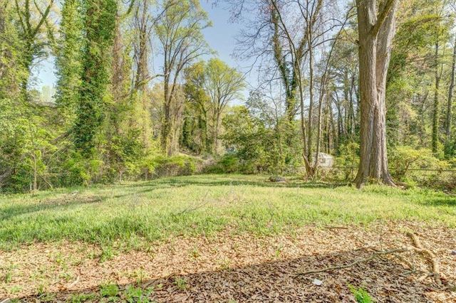 4184 Indian Forest, Stone Mountain, GA 30083