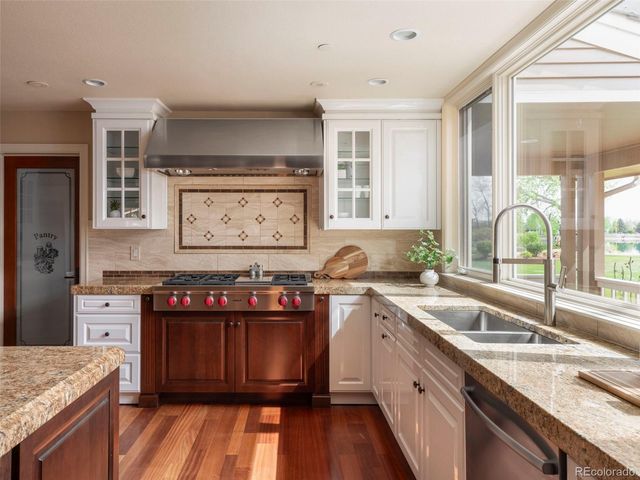 9402 Crystal Lane, Longmont, CO 80503